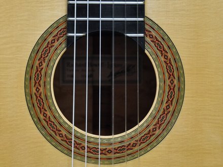 Howell Guitar - Birdseye Maple photograph 7